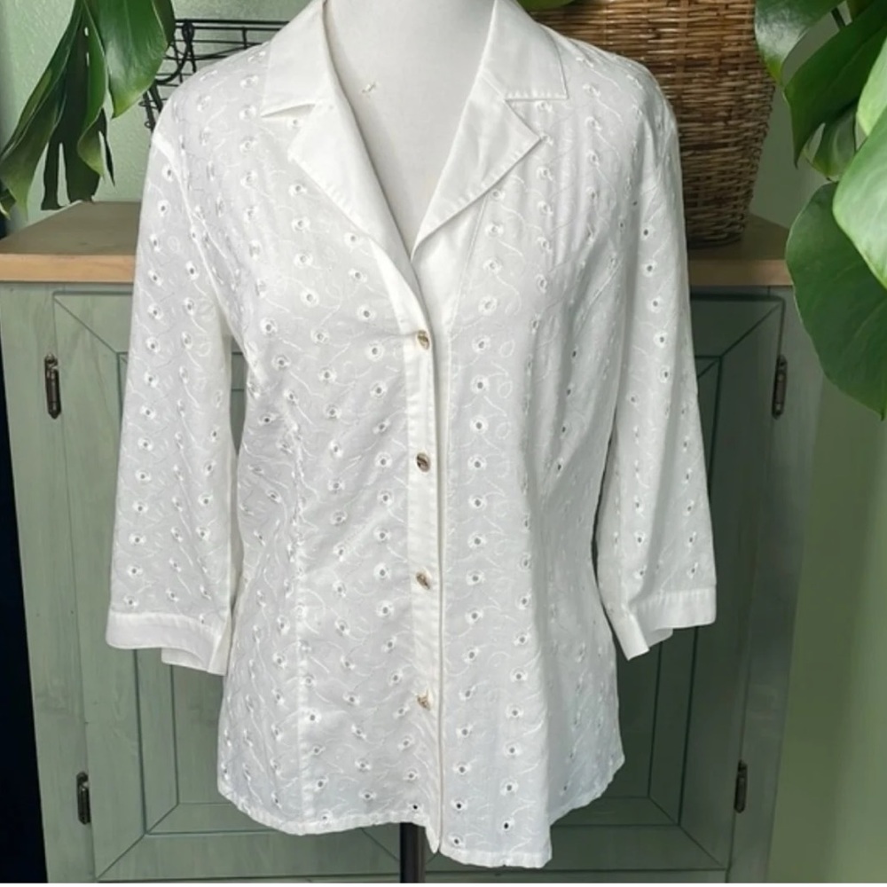 Escada Eyelet White Collared Button Down Quarter … - image 1